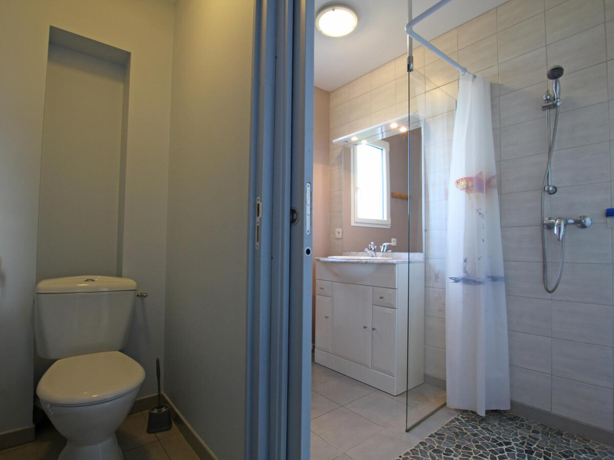 Gîte bois 6 pers. à Montfarville : vue mer et terrasse sud - Photo 22
