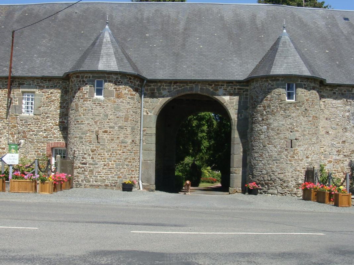 Gîte 5 personnes au château du XVIème avec jeux - Photo 1