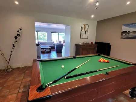 Gîte 15 pers., 6 chambres, piscine chauffée à Isigny-le-Buat : photo 3