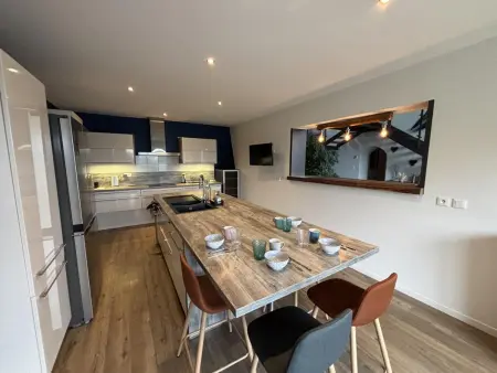 La Maison du Bourg : gîte 12 pers. piscine à Bressolles - Photo 15