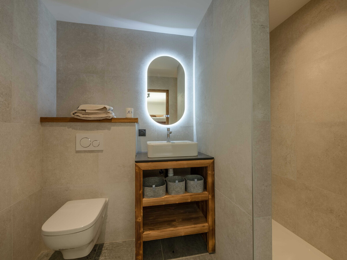 Chalet Crystal Morzine : 5 chambres, sauna et garage - Photo 10