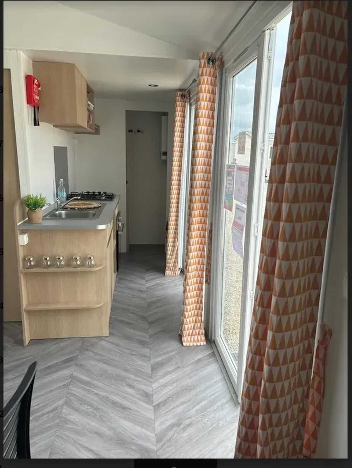 Bungalow 41 m² avec piscine à Veuzain-sur-Loire - Photo 5