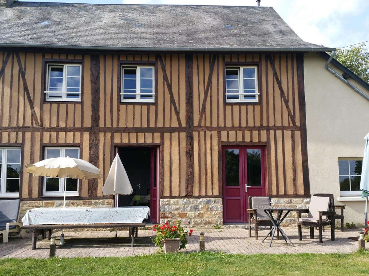 Maison normande authentique à Barenton, terrain clos - Photo 1