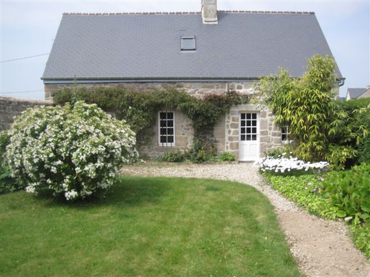 Maison indépendante avec terrain clos à Réville - Photo 1