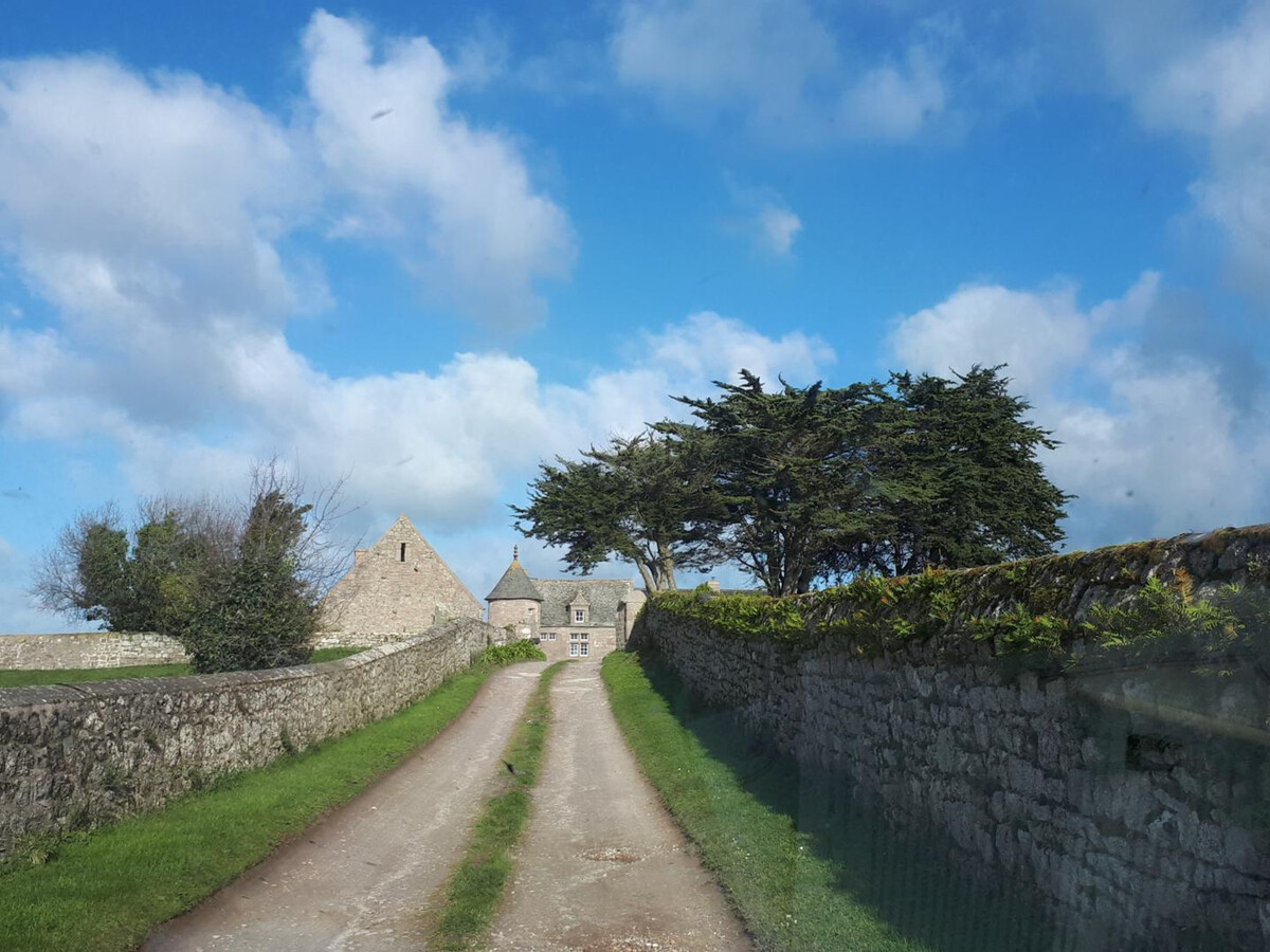 Maison indépendante avec terrain clos à Réville - Photo 9