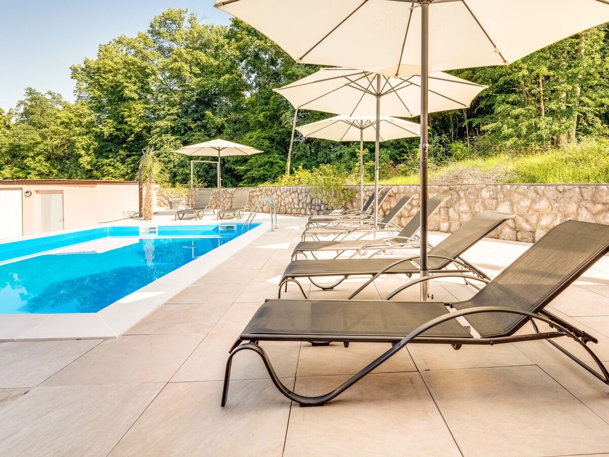 Maison Matej 5 chambres avec piscine chauffée - Photo 6