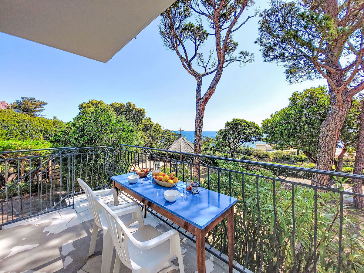 Appartement Le Delft à Anthéor, vue mer et montagnes - Photo 2