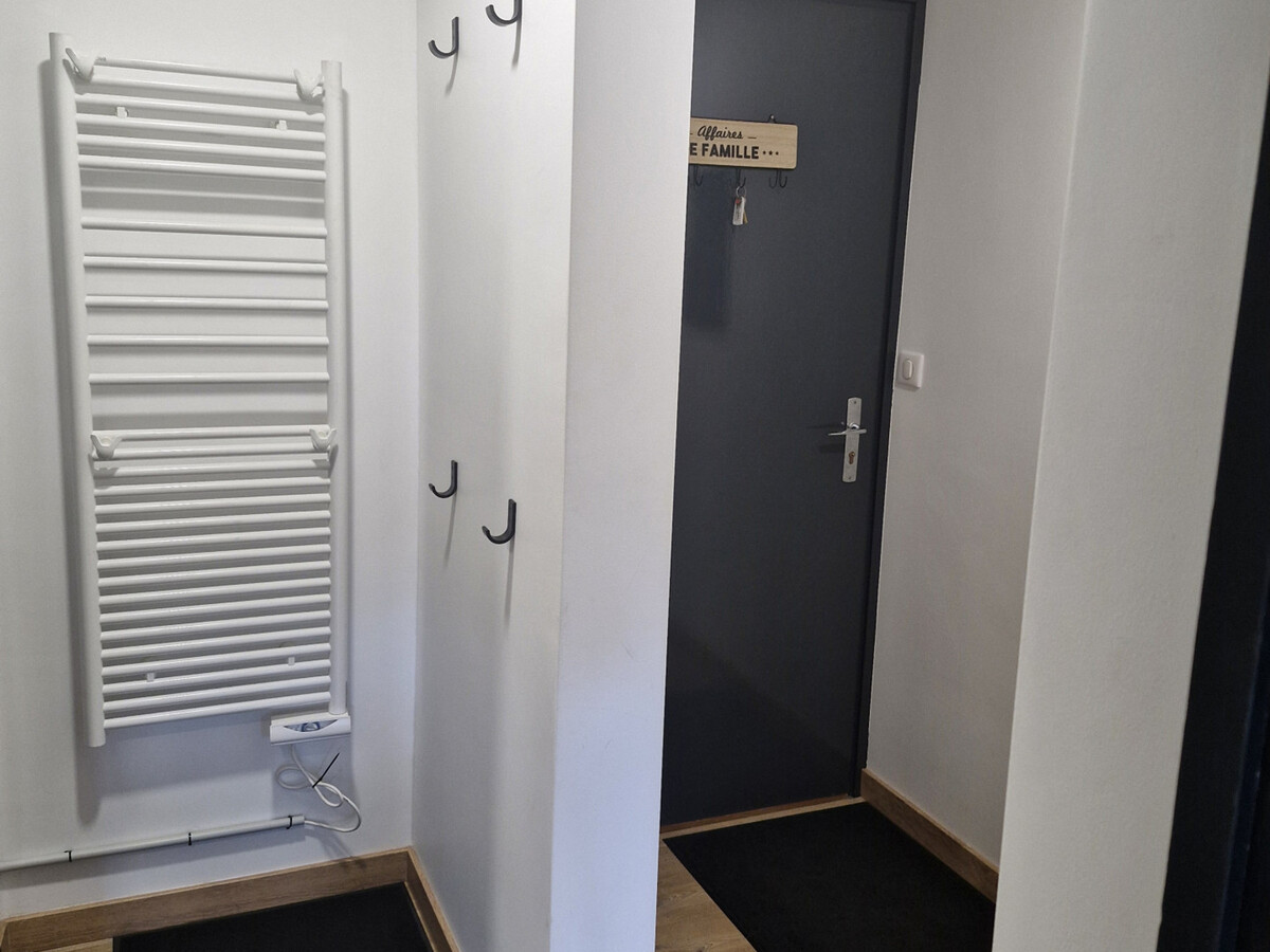 Studio rénové 4 personnes aux Carroz, accès piste de luge - Photo 13