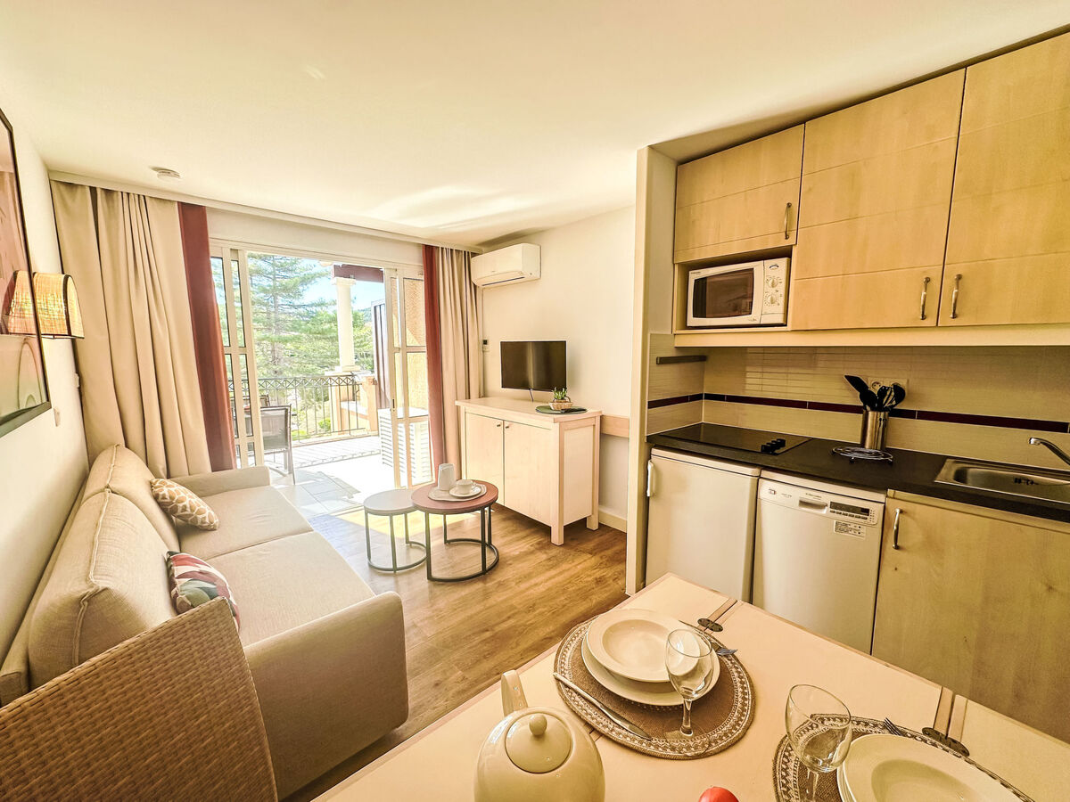 Studio rénové avec terrasse et vue mer au Cap Estérel - Photo 12