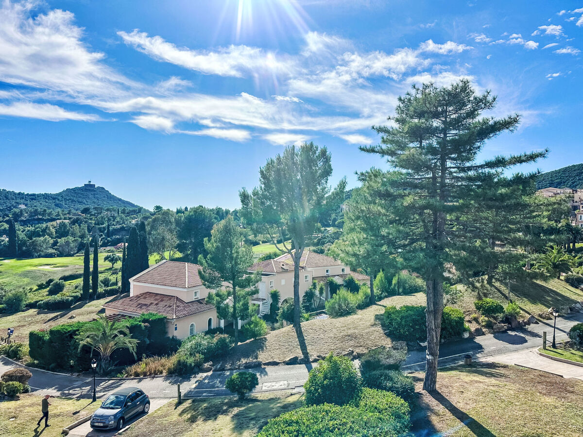 Studio rénové avec terrasse et vue mer au Cap Estérel - Photo 19