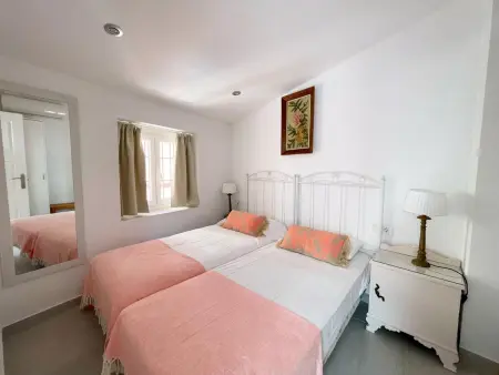 Location appartement à Séville, Maison Sévillane Authentique avec Terrasse et Cuisine Équipée