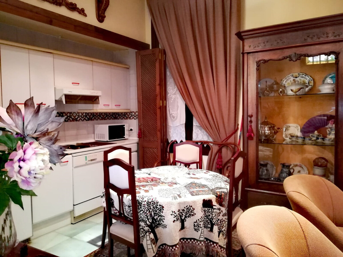 Appartement Sévillan dans Immeuble d'Aníbal González - Photo 9