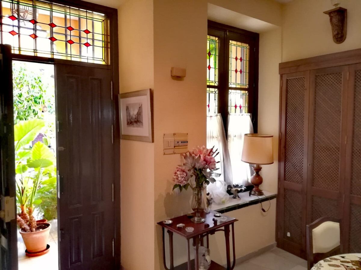 Appartement Sévillan dans Immeuble d'Aníbal González - Photo 15