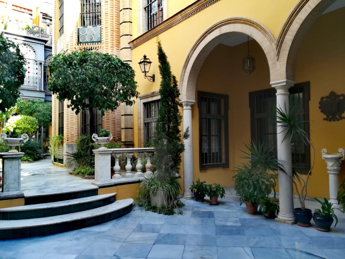 Appartement Sévillan dans Immeuble d'Aníbal González - Photo 23
