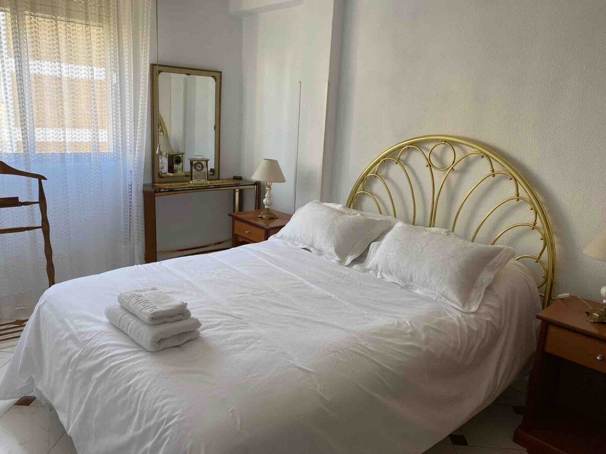 Appartement traditionnel à Triana, climatisé, 3 chambres - Photo 9