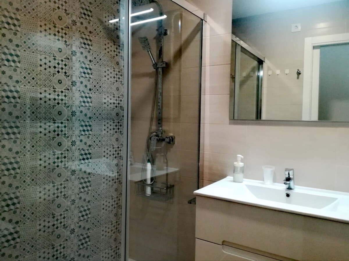 Appartement 3 chambres rénové à Triana, Séville - Photo 18