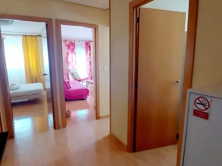 Appartement 2 chambres, balcons sur rue, centre historique - Photo 3