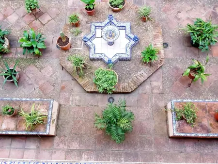 Location appartement à Séville, Duplex élégant à San Bernardo avec parking, proche centre-ville