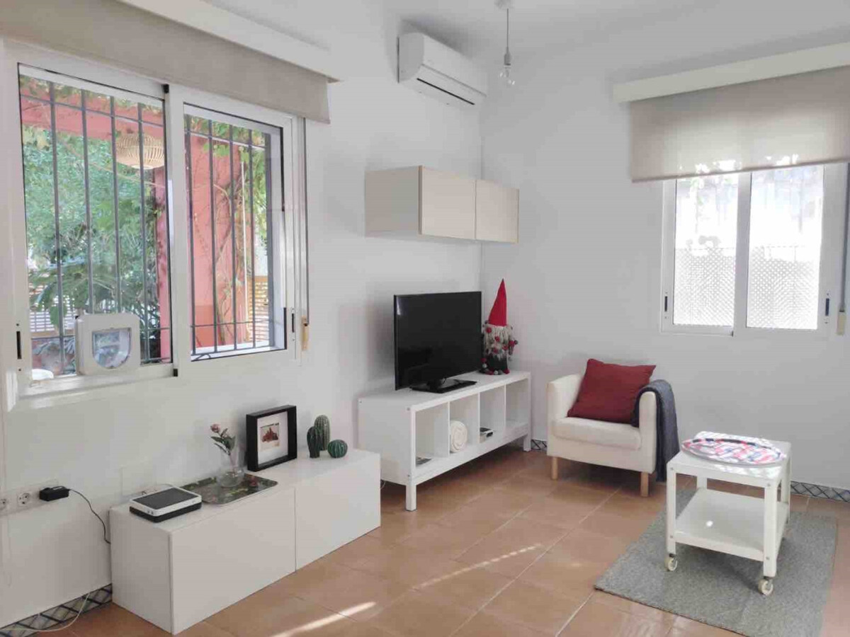 Triana Casa Carmela – Appart. accessible PMR, patio - Photo 2