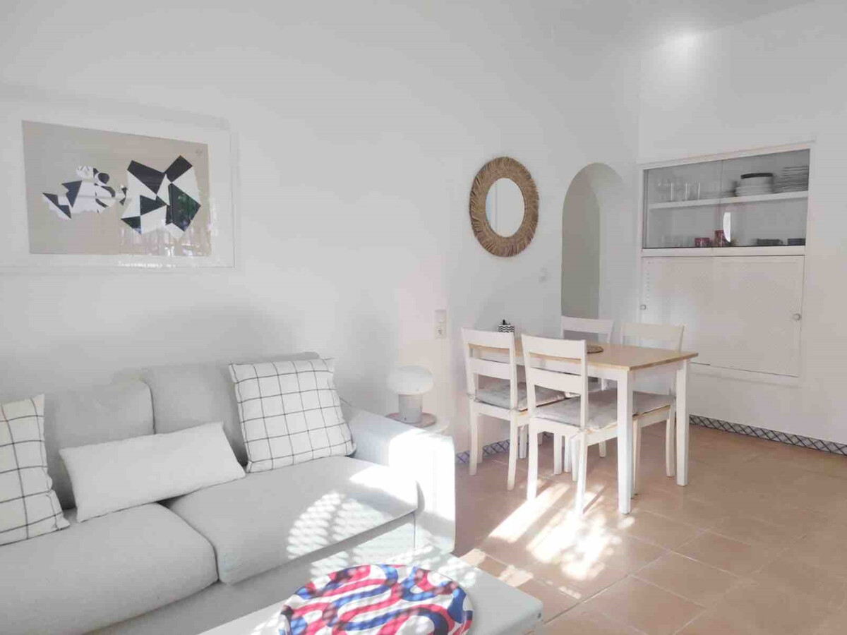 Triana Casa Carmela – Appart. accessible PMR, patio - Photo 7