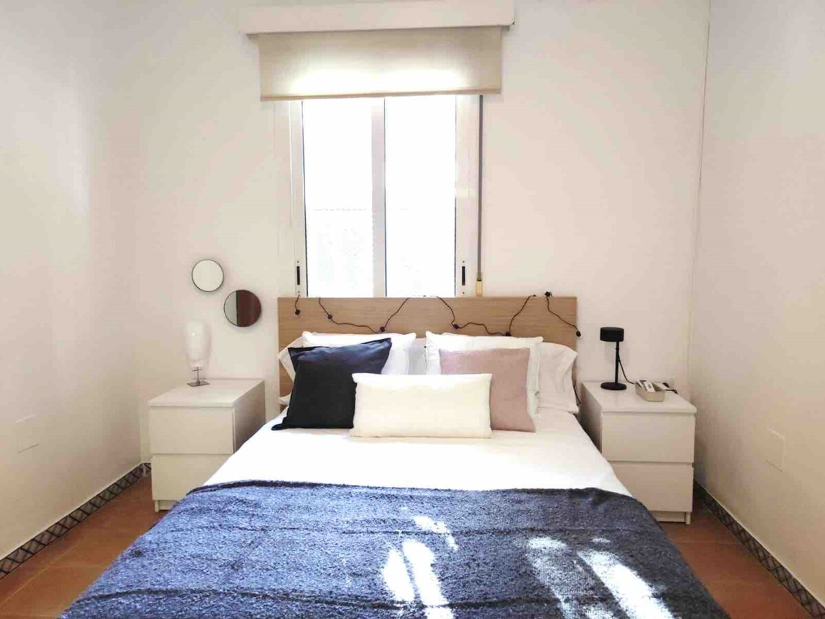 Triana Casa Carmela – Appart. accessible PMR, patio - Photo 9