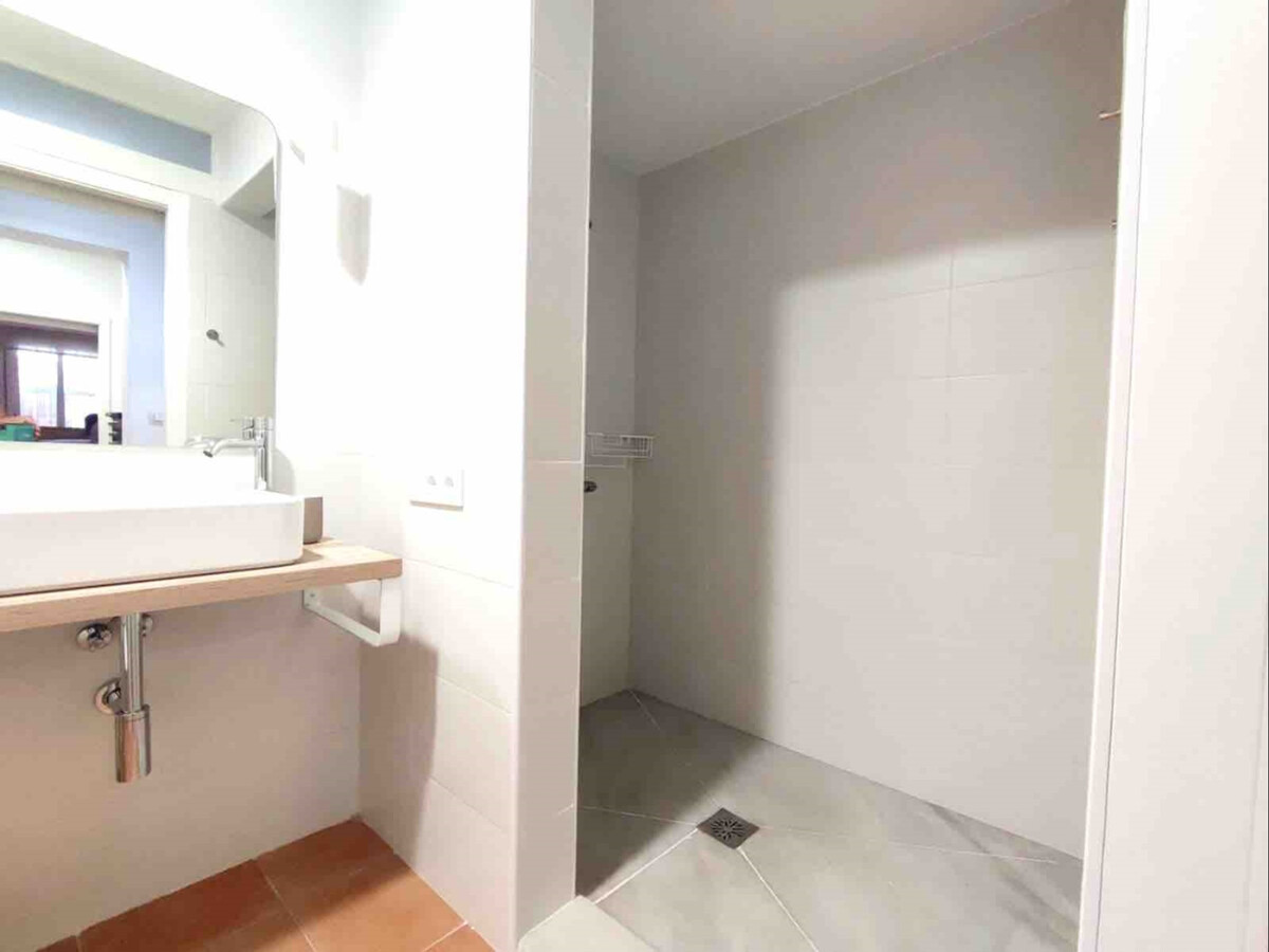Triana Casa Carmela – Appart. accessible PMR, patio - Photo 18