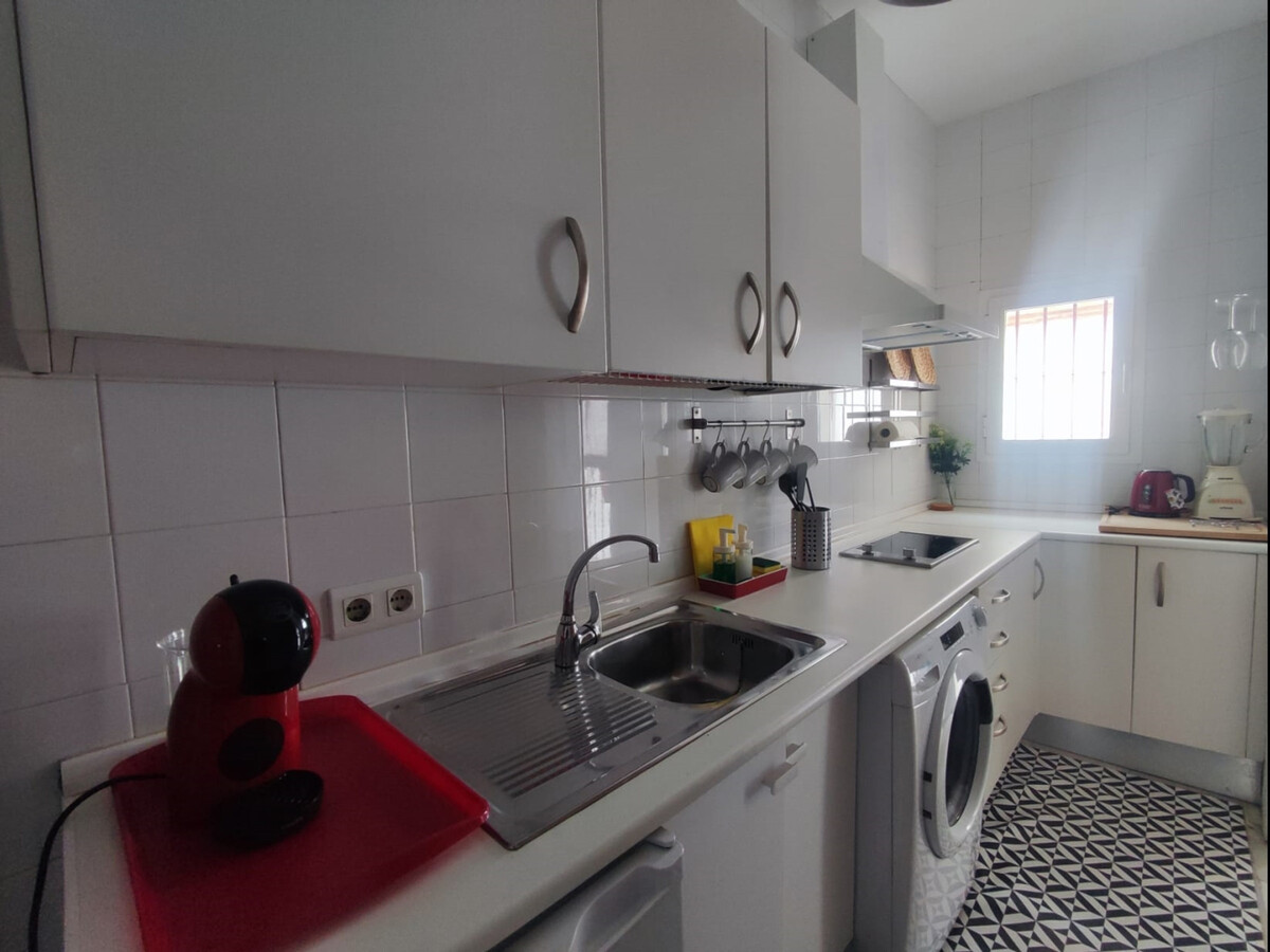 Duplex avec terrasse privée, vue sur l'église Salvador - Photo 22