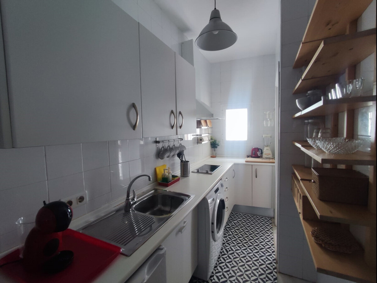 Duplex avec terrasse privée, vue sur l'église Salvador - Photo 24