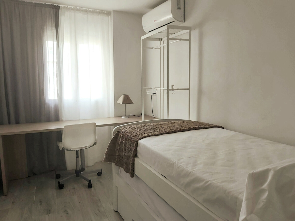 Appartement 3 chambres à Triana, cœur authentique de Séville - Photo 9