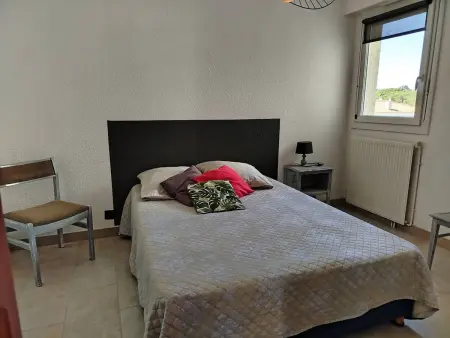 T2 rénové avec parking privatif, animaux admis, proche plage : photo 18