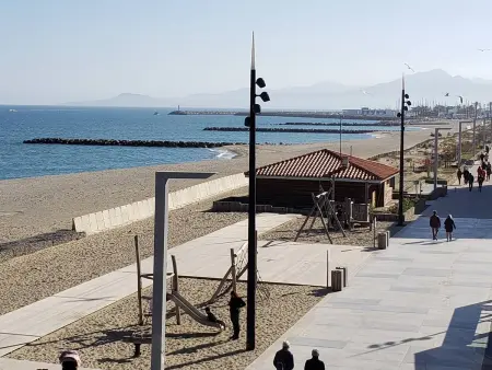 T2 rénové avec parking privatif, animaux admis, proche plage : photo 22