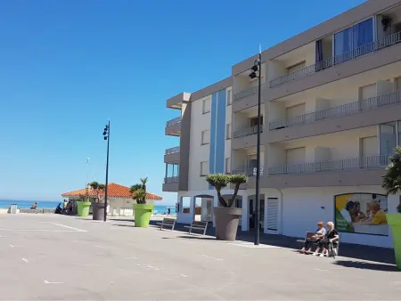 T2 rénové avec parking privatif, animaux admis, proche plage : photo 23