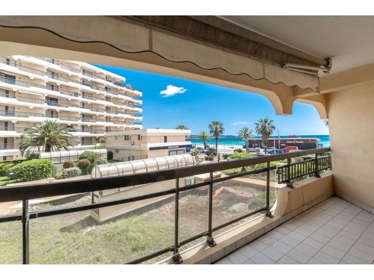 Appart 4 pers vue mer, 1er étage plage Fréjus - Photo 2