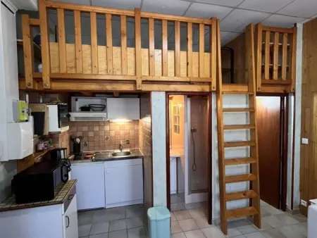 Studio mezzanine cosy 4 pers. avec casier à skis à Cauterets : photo 5