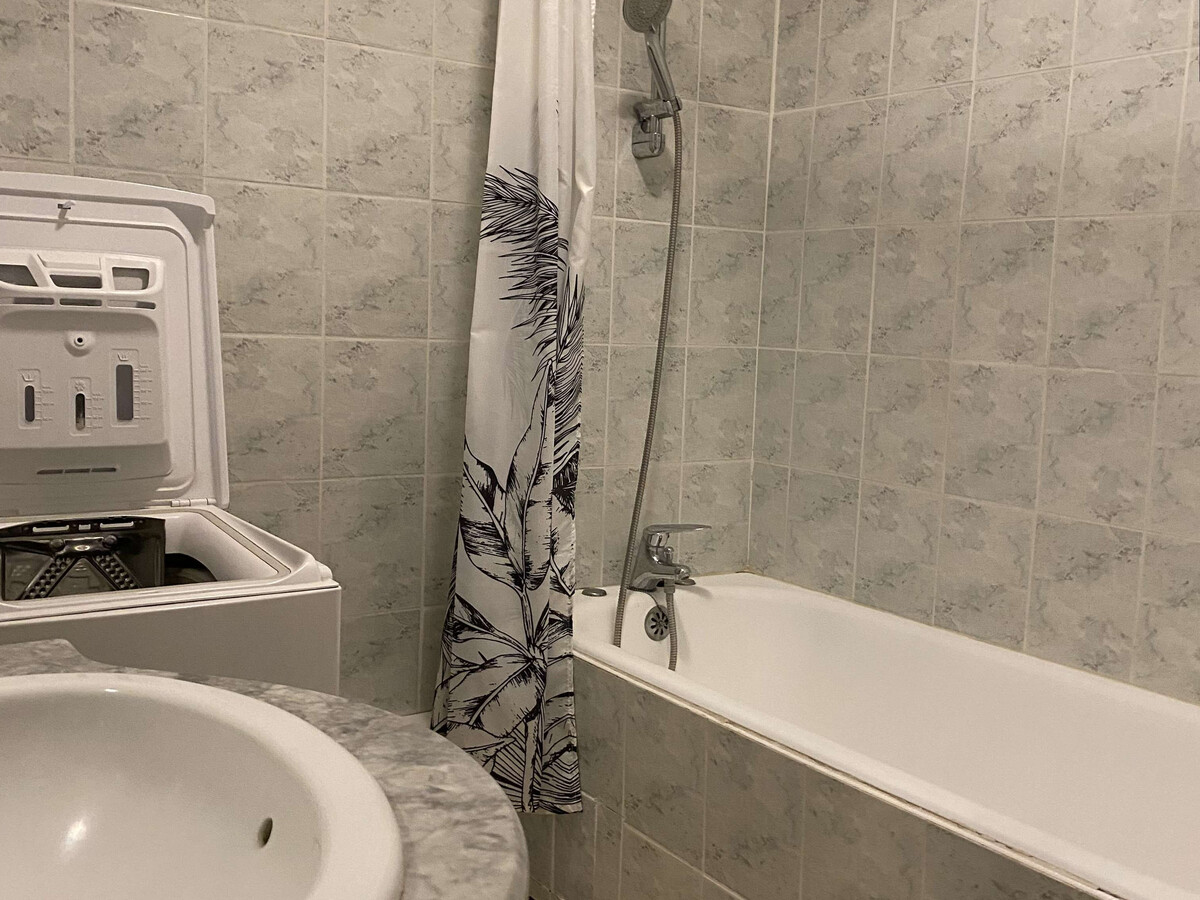 Studio 28m² parking privé à Balaruc-les-Bains - Photo 9