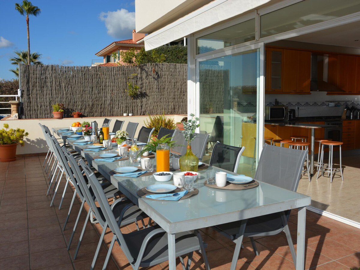 Villa Med à Sitges : 6 chambres, piscine et court de squash - Photo 6