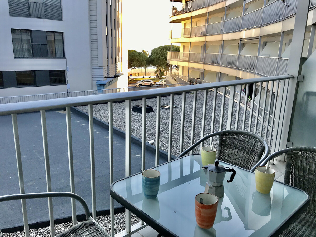 Appartement 35 m² rénové, 30 m de la plage à Roses - Photo 3