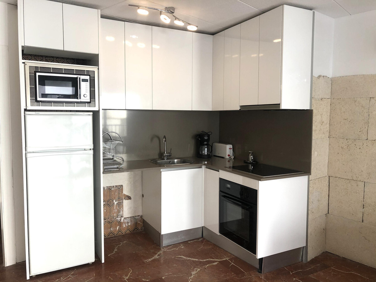 Appartement 35 m² rénové, 30 m de la plage à Roses - Photo 13