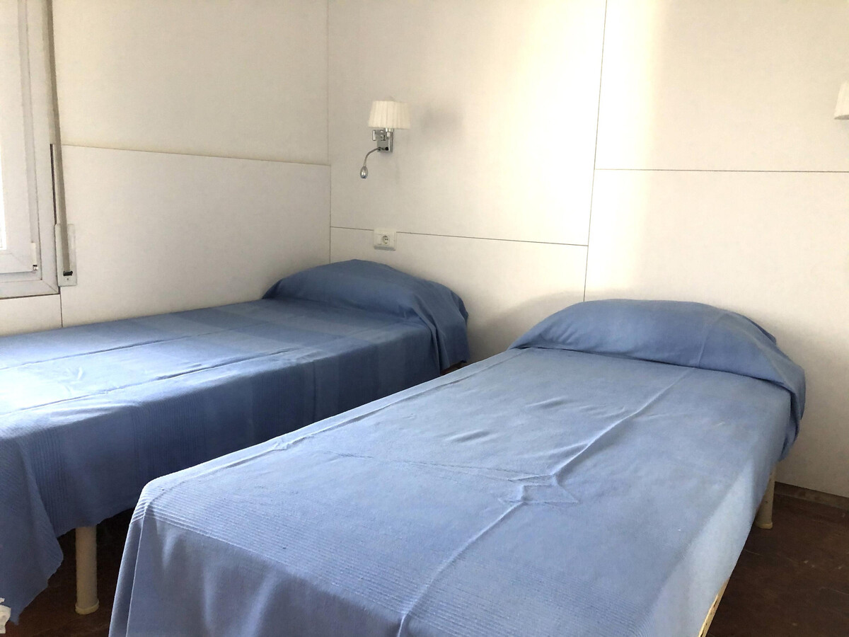 Appartement 35 m² rénové, 30 m de la plage à Roses - Photo 15