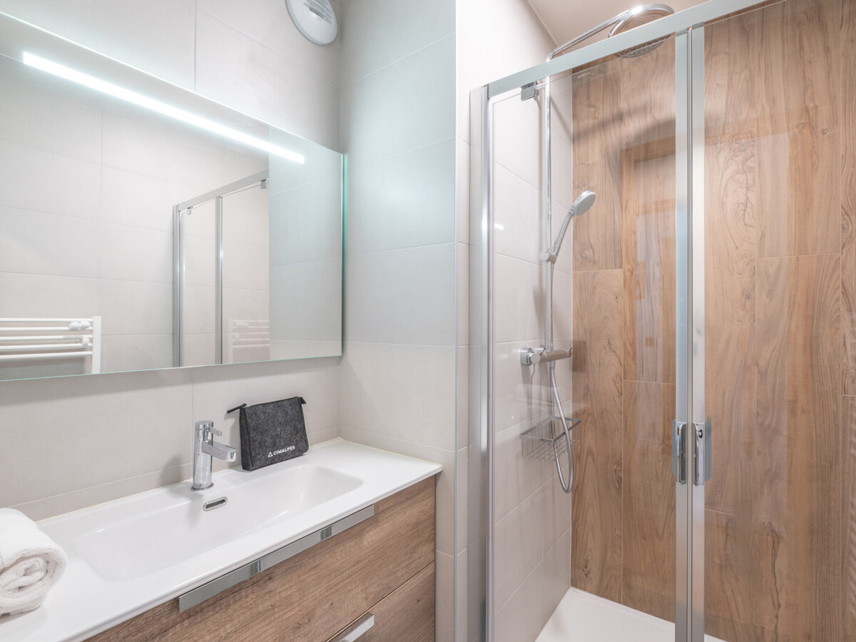 Appartement skis aux pieds, 8 pers, Alpe d'Huez - Photo 8