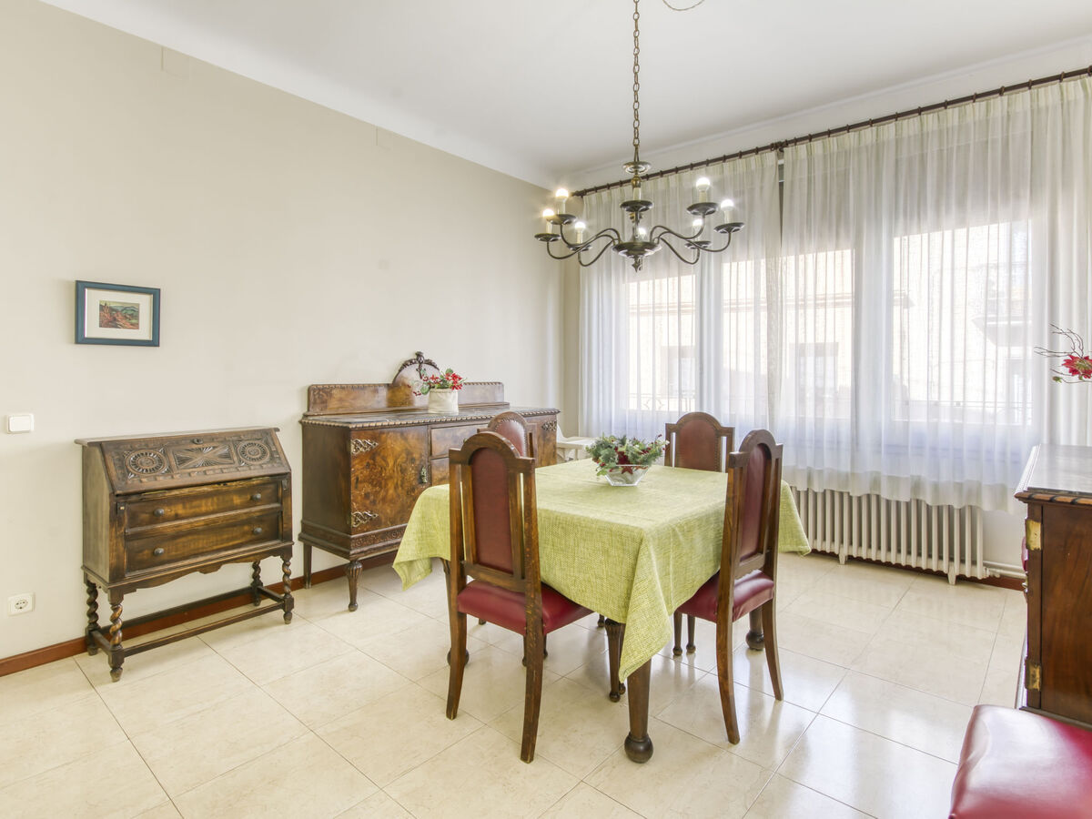 Appartement Primfilat au cœur de Figueres - Photo 2