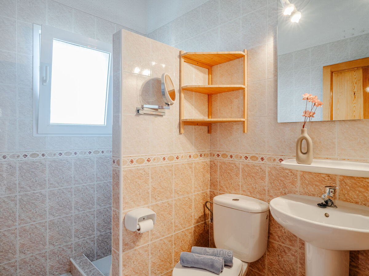 Ticasa, maison 6 personnes avec piscine à Pego - Photo 35