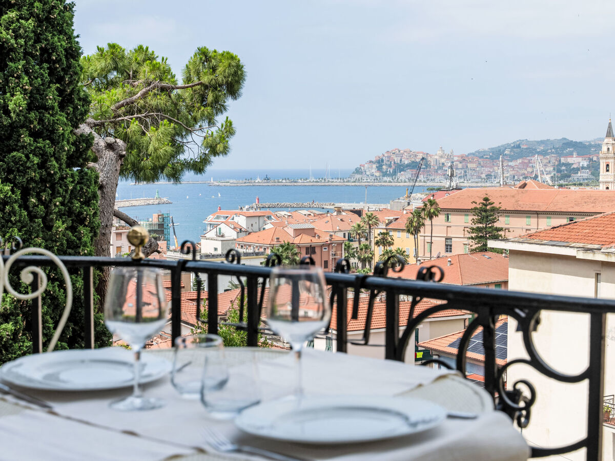 Villa Pinarello, appartement rénové vue mer à Imperia - Photo 1