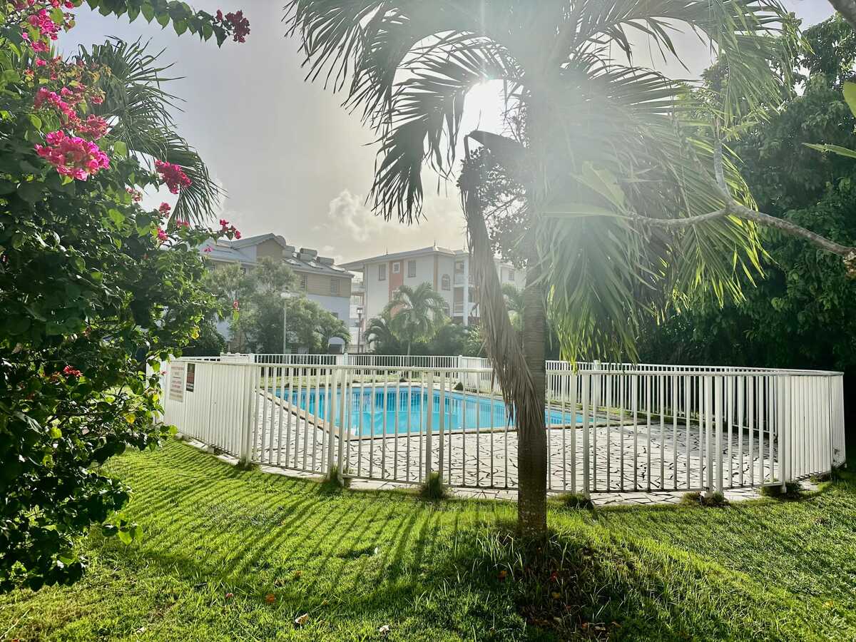 Studio 30 m² avec piscine partagée aux Trois-Îlets - Photo 1