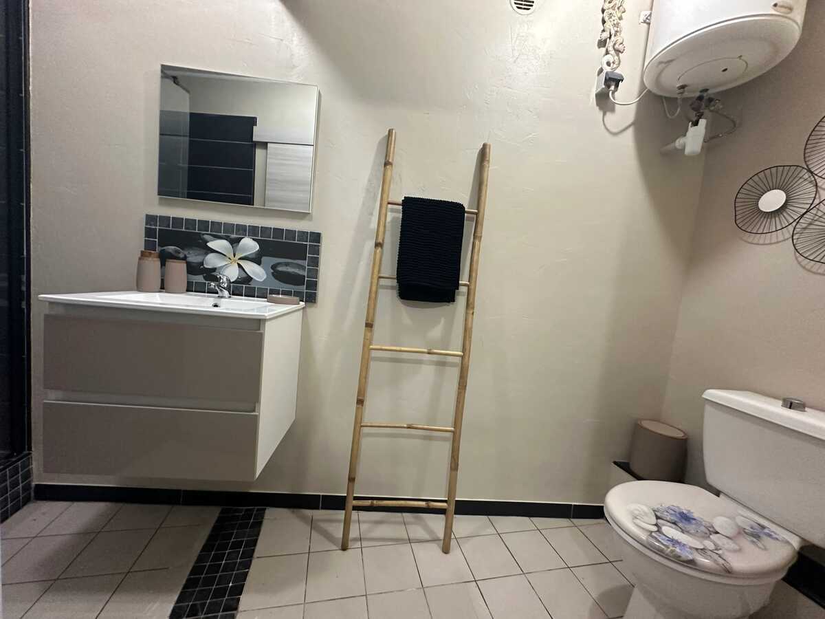 Studio 30 m² avec piscine partagée aux Trois-Îlets - Photo 7