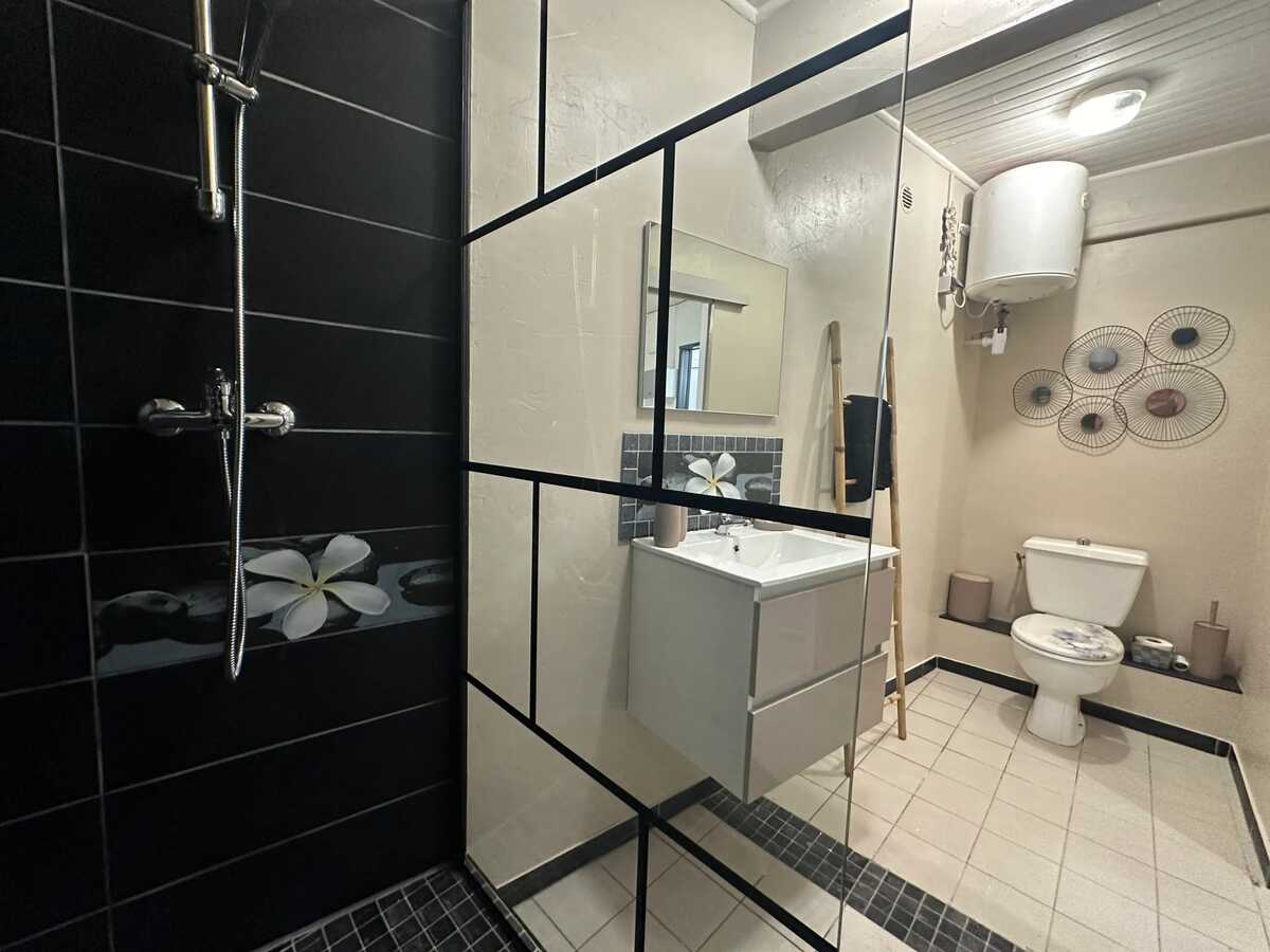 Studio 30 m² avec piscine partagée aux Trois-Îlets - Photo 24