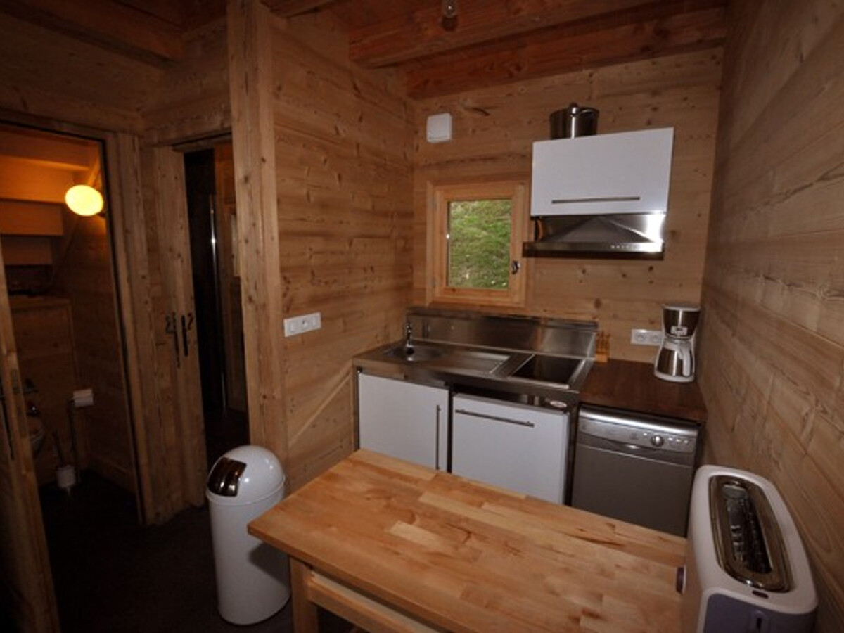 Chalet 6 pers aux Carroz, parking couvert et animaux OK - Photo 7