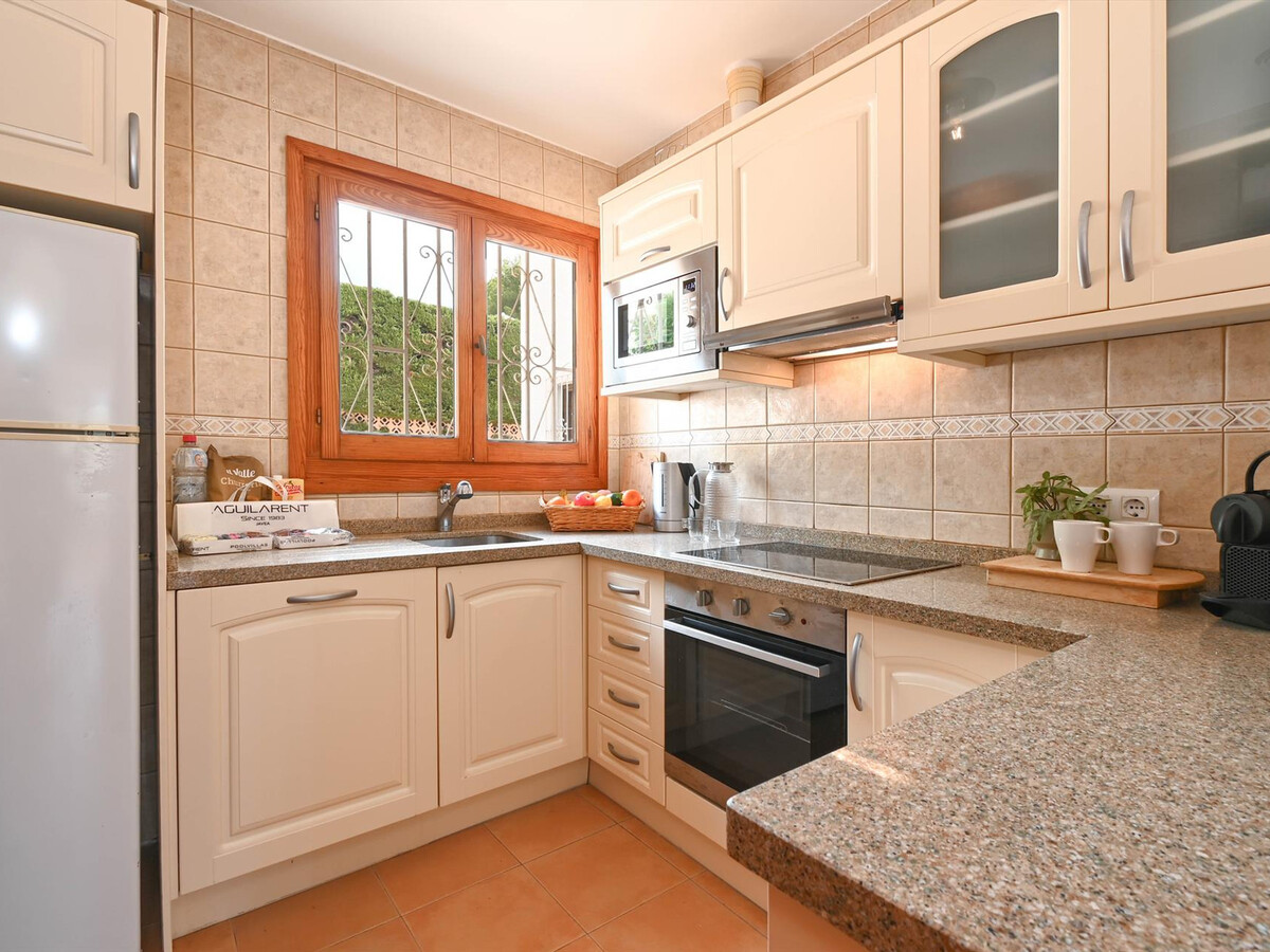Villa 2 chambres avec piscine privée 10x5m à Jávea - Photo 6