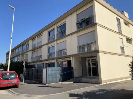 T1 avec garage privatif en sous-sol à Balaruc-les-Bains : photo 11