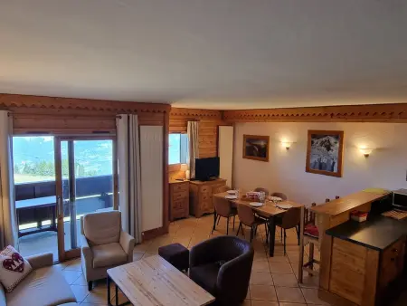 Location appartement à Plagne Aime 2000, Duplex cosy 4 pièces avec accès piscine et parking, pied des pistes
